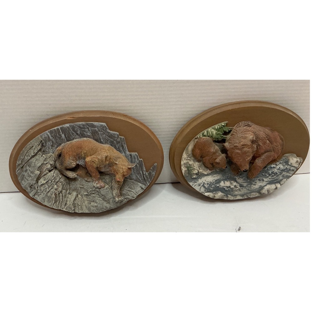 Avon Vintage 80s Wildlife Wall Plaques Set Cougar Bear Resin Wood Cabin Deco 7x5